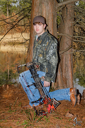 Austin Hicks senior pictures 12-29-13 (�Justin Manning) (�Justin Manning) (�Justin Manning) JWM_0092