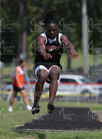 2A Region 8 District Track Meet 4-28-25_JWM_0301
