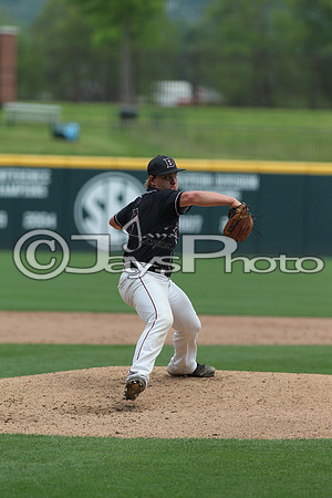 6A State Baseball Finals Benton vs. Sheridan 5-23-2015 (©Justin Manning) JWM_0368