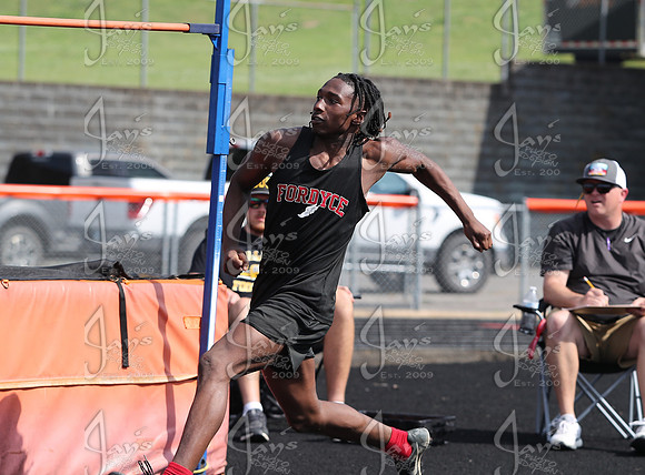 2A Region 8 District Track Meet 4-28-25_JWM_0668
