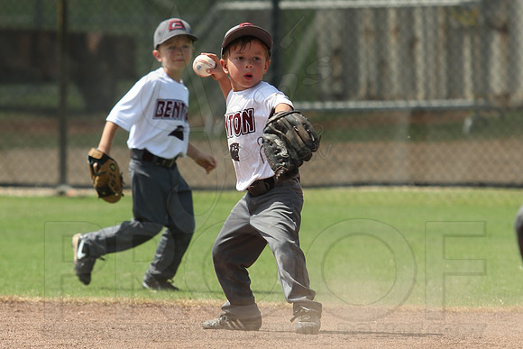 Benton vs. Mountain Home 5-6 year old All Stars 7-12-2014 (©Justin Manning) JWM_085