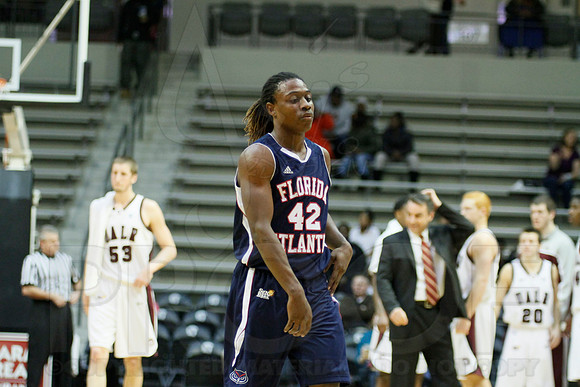 FAU @ UALR 1-24-13 (Justin Manning)0057