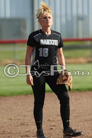 Bauxite @ Harmony Grove softball 4-21-2015 (©Justin Manning) JWM_0154