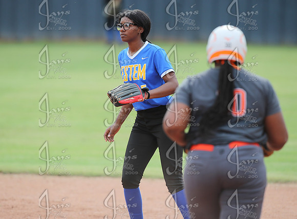 Estem @ Malvern (SENIOR NIGHT) 5-5-25_JWM_0435