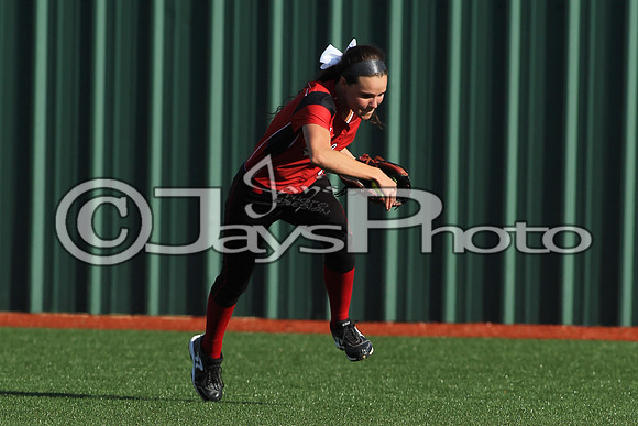 Harmony Grove @ Benton softball 4-16-2015 (©Justin Manning) JWM_0200