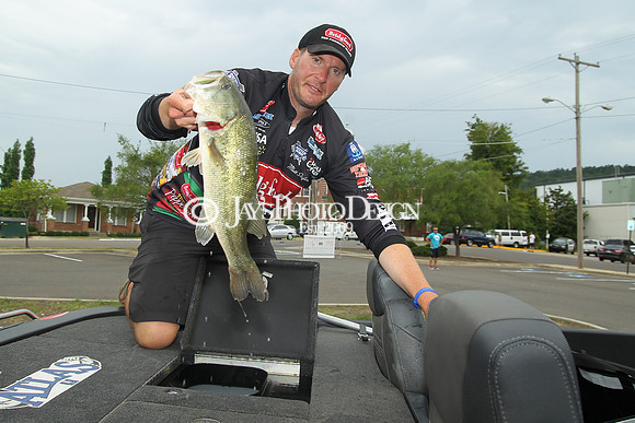 Forrest Wood Cup (weigh-in)_1174