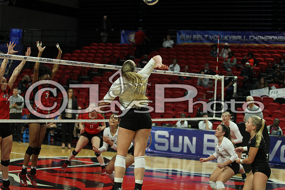 Louisiana vs. Texas State 11-18-17_JWM0212