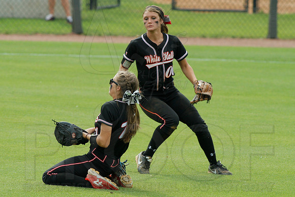 5A State Softball Finals Vilonia vs. White Hall 5-23-2014 (© Justin Manning) JWM_0370