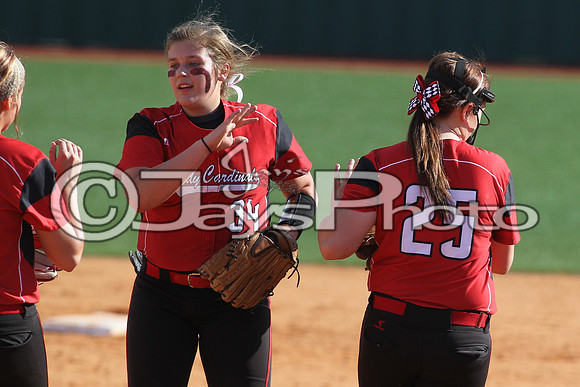 Harmony Grove @ Benton softball 4-16-2015 (©Justin Manning) JWM_0126