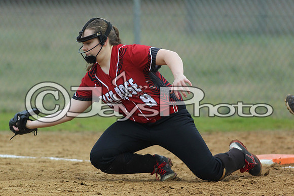 Lake Hamilton @ Glen Rose softball 3-9-17_JWM00040