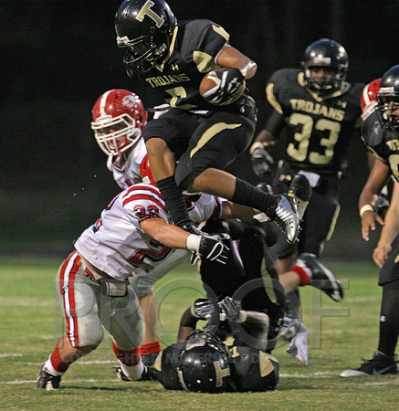 Steven Kehner running making a tackle1.jpg