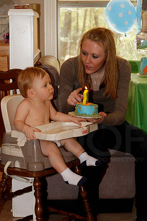 Kaleb's 1st birthday party 10-21-12 (Justin Manning)0024