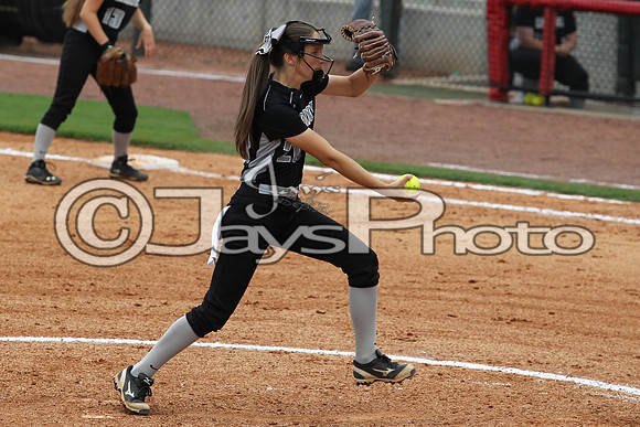 4A State Softball Finals Bauxite vs. Mena 5-22-2015 (©Justin Manning) JWM_0395