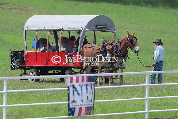 Whiskey Ridge Ranch (Chuckwagon Races) 5-26-24_JWM_0612