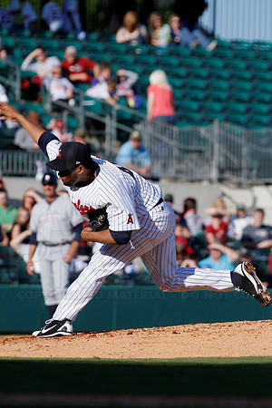 NW Arkansas Naturals @ Arkansas Travelers 4-21-12(Justin Manning)184