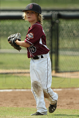 Benton-Midkiff vs. Bryant-Griffin 8 year old (Cal Ripken) 7-20-2014 (©Justin Manning) JWM_086