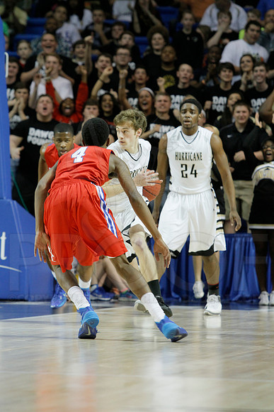 Jonesboro vs. Little Rock Parkview 6A State Boys State Finals 3-15-2014 (© Justin Manning) JWM_0162