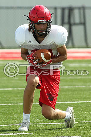 Harmony Grove Football Practice 8-10-17_JWM00174