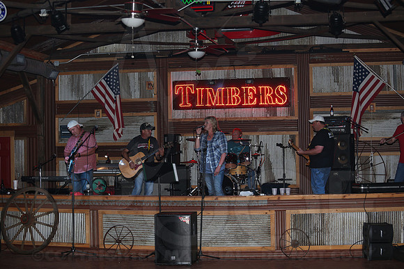Midnight Hurricanes (Timbers) 9-6-2014 (©Justin Manning) JWM_047