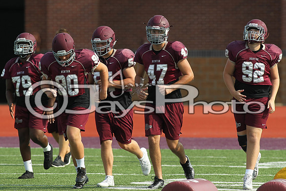 Benton Football Practice 8-4-17_JWM00200