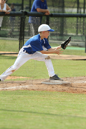 Benton-Midkiff vs. Bryant-Griffin 8 year old (Cal Ripken) 7-20-2014 (©Justin Manning) JWM_286