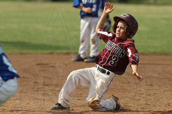 Benton-Midkiff vs. Bryant-Griffin 8 year old (Cal Ripken) 7-20-2014 (©Justin Manning) JWM_253