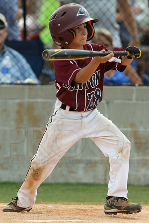 Benton-Midkiff vs. Bryant-Griffin 8 year old (Cal Ripken) 7-20-2014 (©Justin Manning) JWM_019