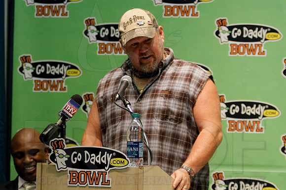 Go Daddy Press Conference (Larry the Cable Guy) & Mayor Luncheon 1-4-13 (Justin Manning)0100