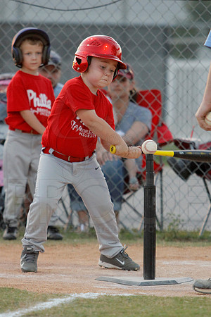 Phillies vs. Panthers 5-6 year old 5-6-2014 (© Justin Manning) JWM_0091