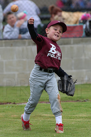 Bryant Fall Ball 9-13-2014 (©Justin Manning) JWM_276