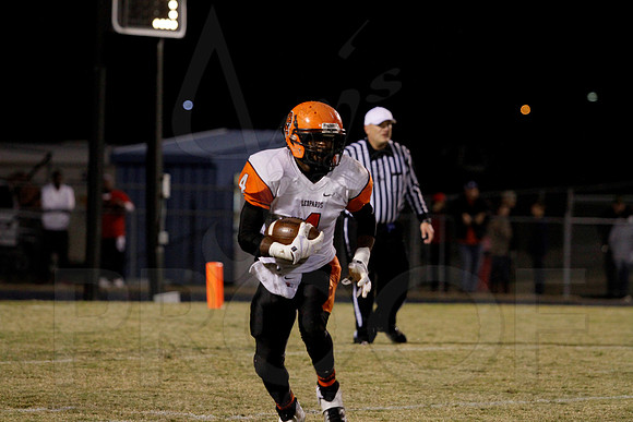 Malvern @ Arkadelphia 11-8-13 (©Justin Manning) JWM_0314