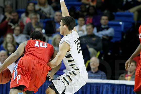 Jonesboro vs. Little Rock Parkview 6A State Boys State Finals 3-15-2014 (© Justin Manning) JWM_0255