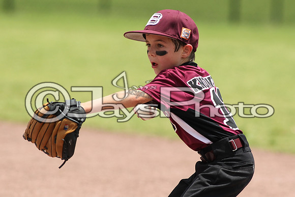 Benton (Cobb) vs. Benton (Jackson) Cal Ripken t-ball All-Stars 7-11-2015 (©Justin Manning) JWM_0127