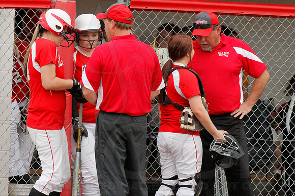 Harmony Grove @ Glen Rose softball 3-31-2014 (© Justin Manning) JWM_0085