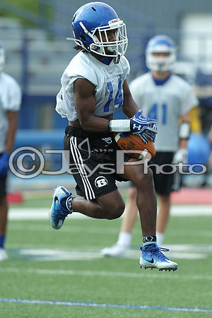 Bryant Football Practice 8-1-17_00071
