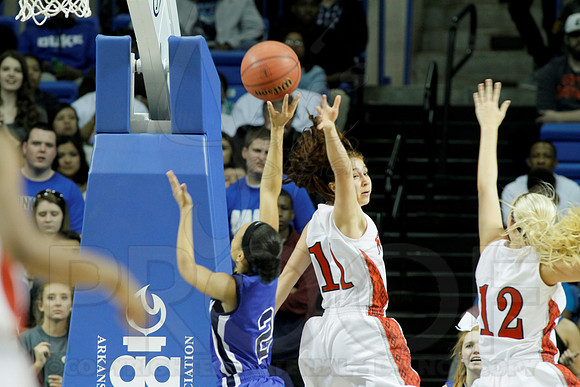7A Girls State Finals-Fort Smith Northside vs. Conway 3-13-2014 (© Justin Manning) JWM_0184