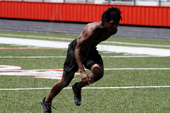 ArkansasVarsity Combine 5-26-12(Justin Manning)040