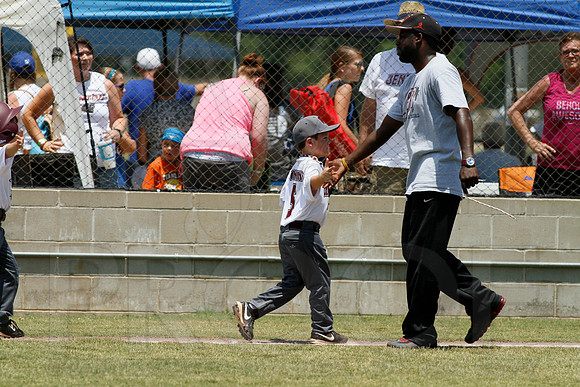 Benton Panther's vs. Pine Bluff Twins All Star's 6-22-2014 (© Justin Manning) JWM_0194