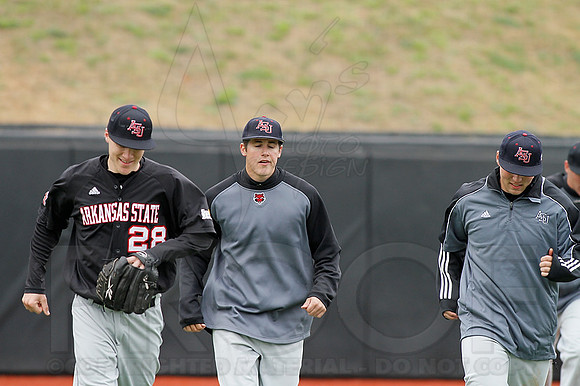 ASU @ UALR baseball 3-17-13 (© Justin Manning) JWM0527