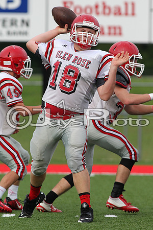 Glen Rose towel game (preseason football red-white game) 5-28-2015 (©Justin Manning) JWM_0141