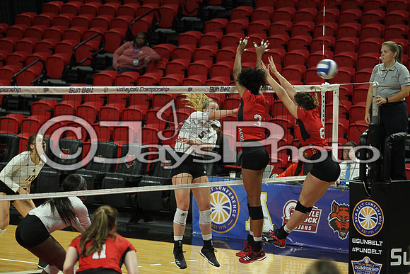 Louisiana vs. Texas State 11-18-17_JWM0119