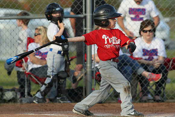 Phillies vs. Bomb Squad 4-10-14 4-10-2014 (© Justin Manning) JWM_0152
