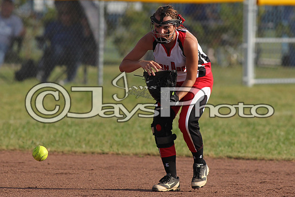 Glen Rose vs Harding Academy softball (Regionals) 5-8-2015 (©Justin Manning) JWM_0083