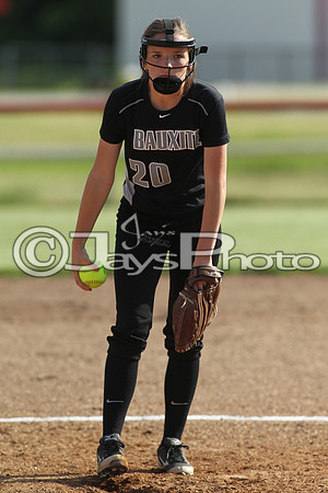 Bauxite @ Harmony Grove softball 4-21-2015 (©Justin Manning) JWM_0134