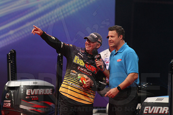 FLW Forrest Wood Cup Day final day 8-18-13 (© Justin Manning) JWM0405