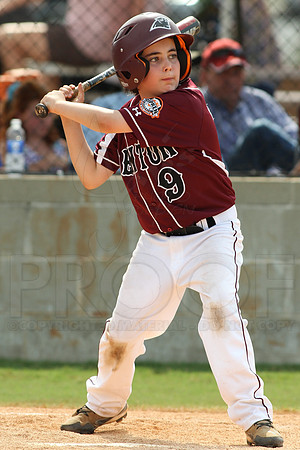 Benton-Midkiff vs. Bryant-Griffin 8 year old (Cal Ripken) 7-20-2014 (©Justin Manning) JWM_053