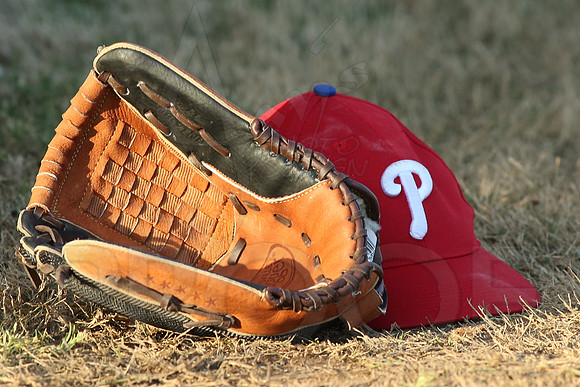 Phillies vs. Bomb Squad 4-10-14 4-10-2014 (© Justin Manning) JWM_0232