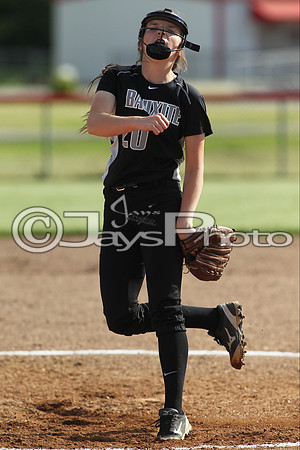 Bauxite @ Harmony Grove softball 4-21-2015 (©Justin Manning) JWM_0141