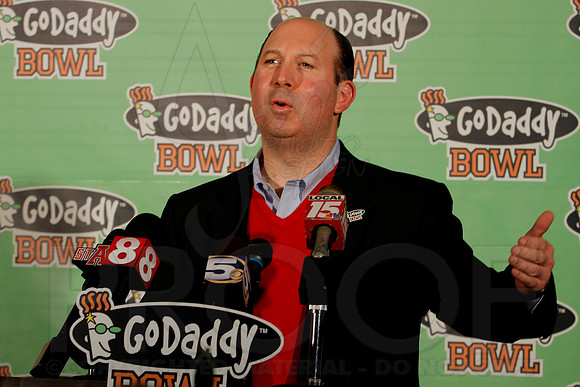 GoDaddy Bowl Press Conference- Team Welcoming Reception (©Justin Manning) JWM_0142