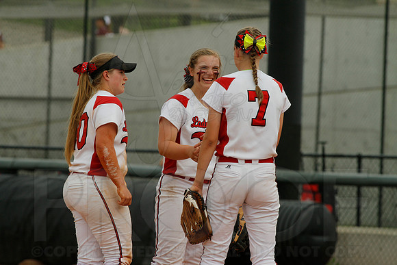 5A State Softball Finals Vilonia vs. White Hall 5-23-2014 (© Justin Manning) JWM_0199